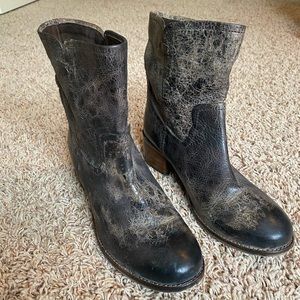 Diba Tru chocolate brown distressed booties